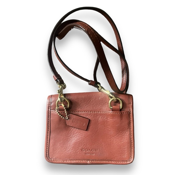 Vintage Coach Turn Lock Mini Penny Crossbody - Reasonable Offers Please & TY :) - Picture 2 of 7